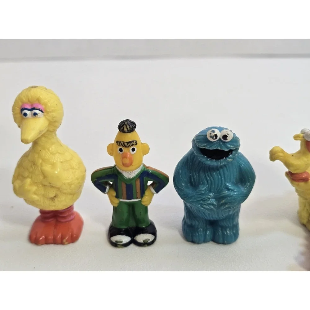 5 Vintage Sesame Street PVC plastic figurines  Toys  Hong Kong W Sign